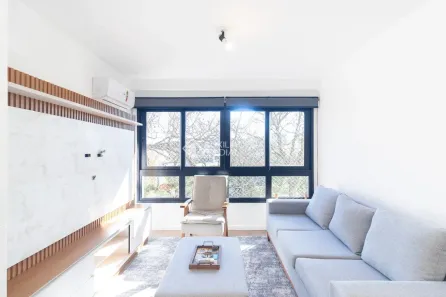 Apartamento com 2 Quartos para alugar, 64m² no Camaquã, Porto Alegre