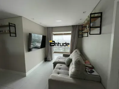 Apartamento com 2 Quartos para alugar, 60m² no Jardim Tupanci, Barueri