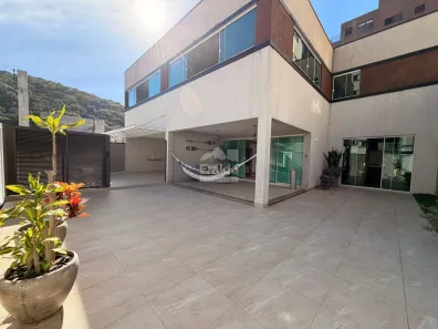 Casa com 4 Quartos à venda, 432m² no Balneário Caiobá, Matinhos