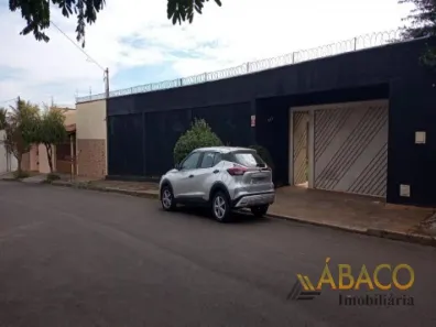 Casa com 3 Quartos para alugar, 250m² no Jardim Hikari, São Carlos