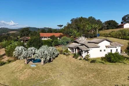 Fazenda/Sítio com 3 Quartos à venda, 210m² no , Pedra Bela