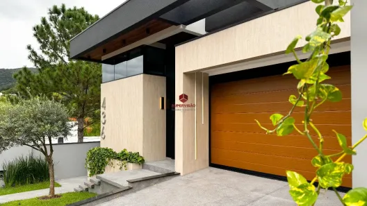 Casa com 3 Quartos à venda, 406m² no Pedra Branca, Palhoça