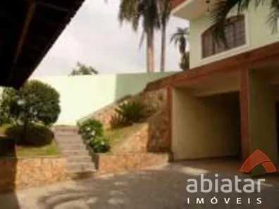 Sobrado com 4 Quartos à venda, 240m² no Parque Assunção, Taboão da Serra