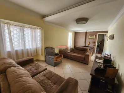 Sobrado com 3 Quartos à venda, 157m² no Sumaré, São Paulo