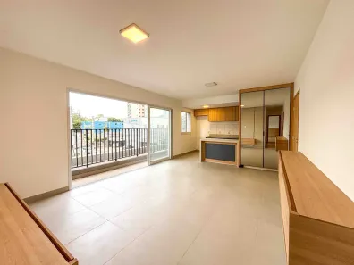 Apartamento com 3 Quartos para alugar, 102m² no Serrinha, Goiânia