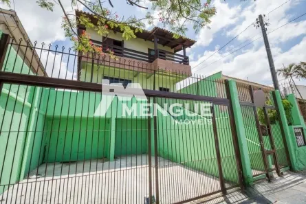 Casa com 4 Quartos à venda, 450m² no Vila Ipiranga, Porto Alegre