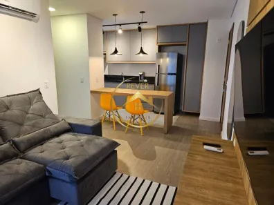 Apartamento com 1 Quarto para alugar, 51m² no Cambuí, Campinas