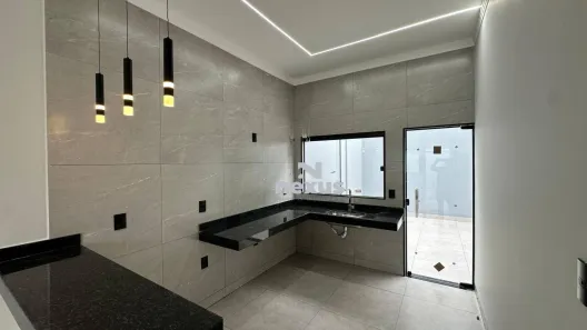 Casa com 2 Quartos à venda, 60m² no Jardim Brasília, Uberlândia