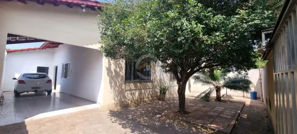 Casa com 4 Quartos à venda, 250m² no Setor Urias Magalhães, Goiânia