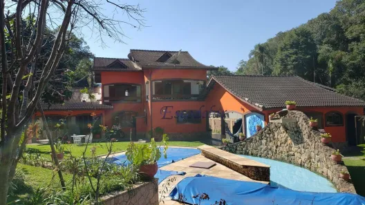 Casa de Condomínio com 4 Quartos à venda, 790m² no Caraguatá, Mairiporã