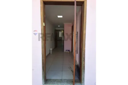 Ponto Comercial para alugar, 32m² no Jardim Caiçara, Cabo Frio