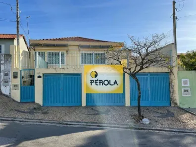 Casa com 3 Quartos à venda, 131m² no Vila Carminha, Campinas
