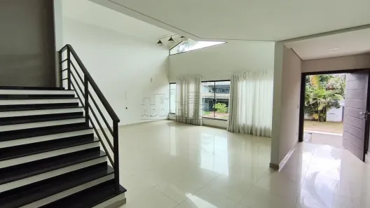 Casa de Condomínio com 4 Quartos para alugar, 500m² no Residencial Tivoli, Bauru