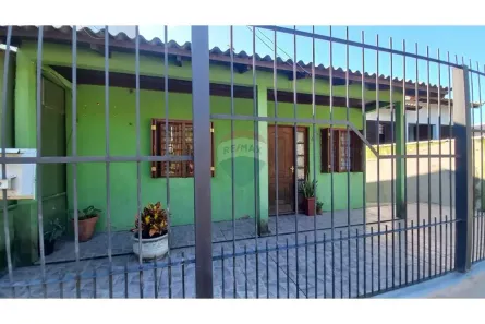 Casa com 2 Quartos à venda, 76m² no Maringá, Alvorada