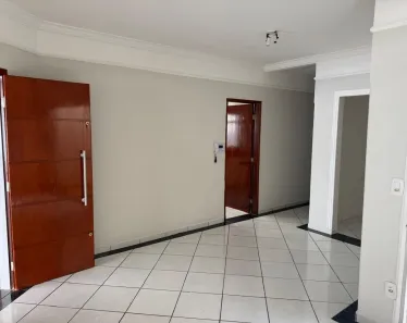 Casa com 3 Quartos à venda, 200m² no Cidade Jardim, Uberlândia