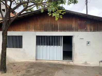 Casa com 3 Quartos à venda, 164m² no Sítios Santa Luzia, Aparecida de Goiânia