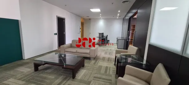 Sala Comercial para alugar, 220m² no Cidade Monções, São Paulo