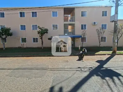 Apartamento com 2 Quartos para alugar, 52m² no Chácaras Tubalina e Quartel, Uberlândia