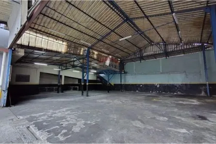 Galpão/Depósito/Armazém para alugar, 950m² no Campestre, Santo André