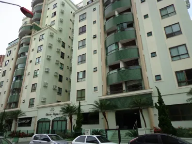 Apartamento com 2 Quartos para alugar, 81m² no Campinas, São José