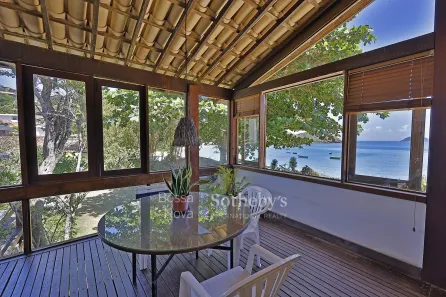 Casa com 6 Quartos à venda, 375m² no , Armação dos Búzios