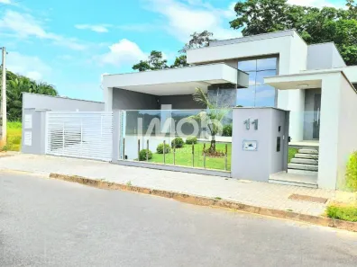 Casa com 3 Quartos à venda, 210m² no Barra do Rio Cerro, Jaraguá do Sul