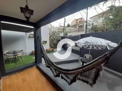 Casa com 3 Quartos à venda, 249m² no Icaraí, Niterói