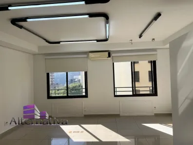 Sala Comercial à venda, 32m² no Vila Suzana, São Paulo