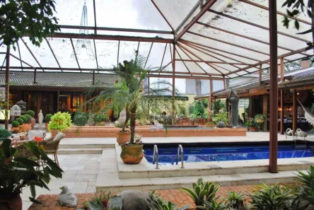 Casa com 3 Quartos à venda, 1000m² no Granja Julieta, São Paulo