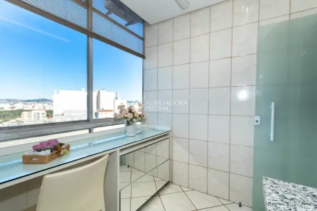 Sala Comercial à venda, 45m² no Centro Histórico, Porto Alegre