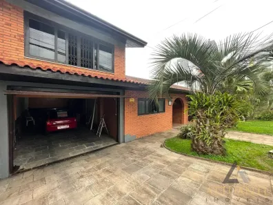 Casa com 3 Quartos à venda, 240m² no Cruzeiro, Caxias do Sul