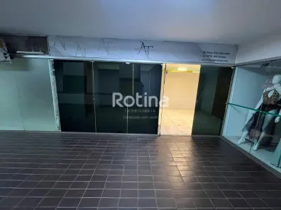 Sala Comercial para alugar, 42m² no Centro, Uberlândia