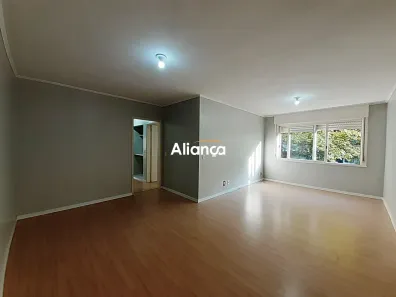 Apartamento com 3 Quartos para alugar, 110m² no Rio Branco, Porto Alegre