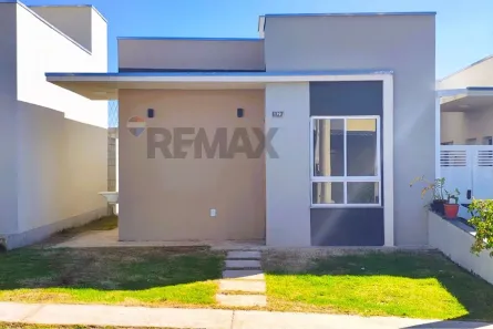 Casa de Condomínio com 2 Quartos para alugar, 55m² no Aparecidinha, Sorocaba