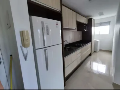 Apartamento com 2 Quartos para alugar, 60m² no Cedro, Camboriú