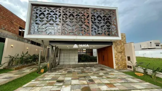 Casa de Condomínio com 3 Quartos para alugar, 313m² no Estância dos Ipês, Uberaba