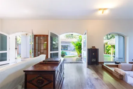 Casa com 5 Quartos à venda, 724m² no Pacaembu, São Paulo