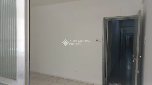 Sala Comercial à venda, 32m² no Centro Histórico, Porto Alegre