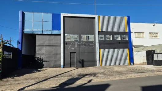 Galpão/Depósito/Armazém para alugar, 800m² no Vale Verde, Valinhos