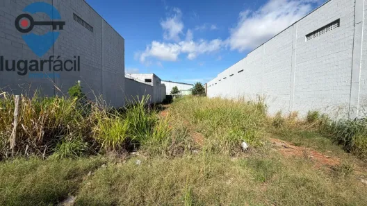 Lote/Terreno à venda, 900m² no Vila Nossa Senhora de Lourdes, Aparecida de Goiânia
