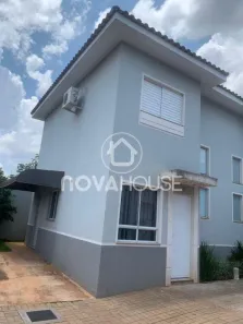 Sobrado com 2 Quartos à venda, 61m² no Vila Nasser, Campo Grande