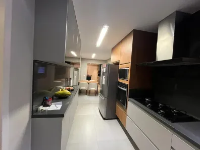 Apartamento com 3 Quartos à venda, 242m² no Jardim Armênia, Mogi das Cruzes