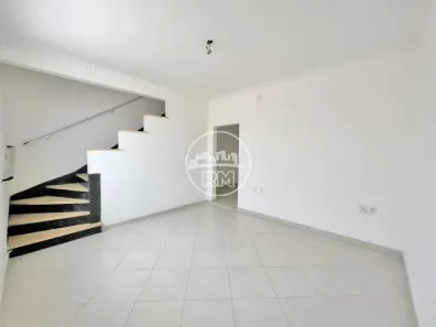 Casa com 2 Quartos para alugar, 260m² no Campo Grande, Santos