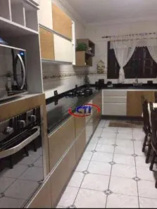 Sobrado com 4 Quartos à venda, 230m² no Dos Casa, São Bernardo do Campo