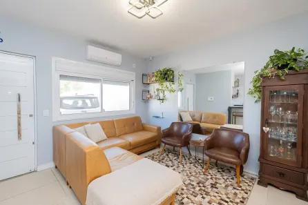 Casa com 3 Quartos à venda, 189m² no Laranjal, Pelotas