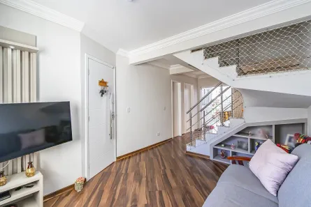 Sobrado com 3 Quartos à venda, 155m² no Novo Mundo, Curitiba