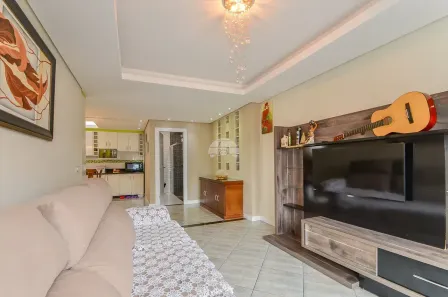 Prédio Comercial com 3 Quartos à venda, 780m² no Sítio Cercado, Curitiba