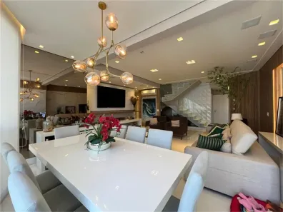 Apartamento com 5 Quartos à venda, 246m² no Santa Teresinha, São Paulo