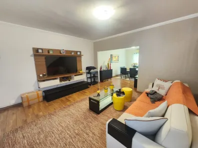 Sobrado com 5 Quartos à venda, 190m² no Vila Bertioga, São Paulo