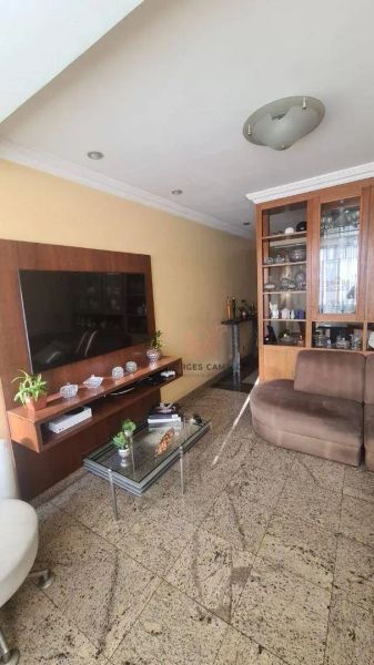 Apartamento com 3 quartos — Nova Suíssa, Belo Horizonte